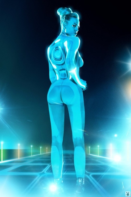 Two stunning Playboy models Irina Voronina and Sasckya Porto showing off