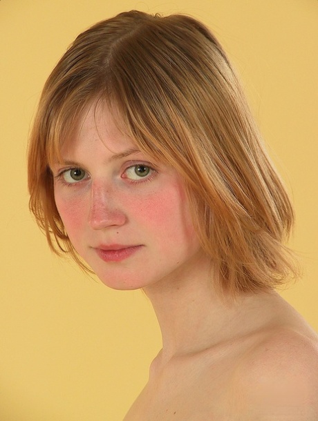 European newbie Lettie undresses at the casting & shows her innocent body