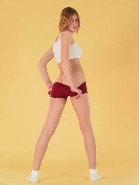 European newbie Lettie undresses at the casting & shows her innocent body