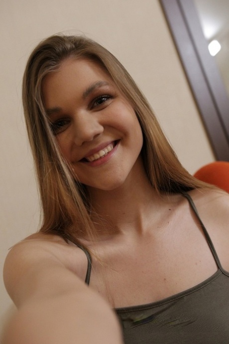 DTF Sluts Amanda Clarke, Tina Grey