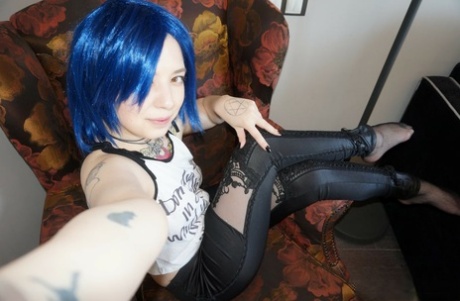 Amateur slut shows off her boobs and booty in her cosplay compilation