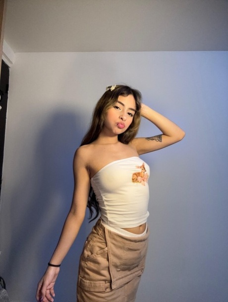 Blowketing featuring Elipetitt XXX Gallery