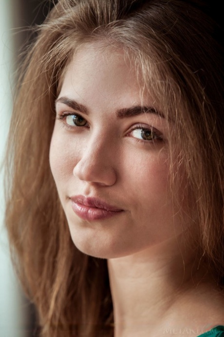 Teen babe hikes dress to reveal phat ass underneath panties for glam photos