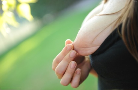 Nerdy teen girl takes off her yoga pants to expose her tight ass and bald cunt