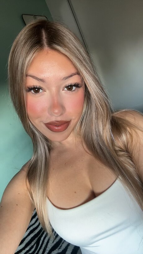 OnlyFans Hey Its Millie XX starring Hey Its Millie XX Porn XXX