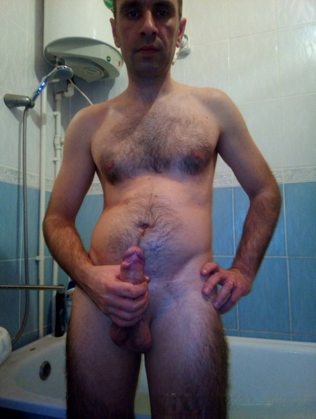 Amateur wife gets filmed sucking a big dick and masturbating in the bathroom