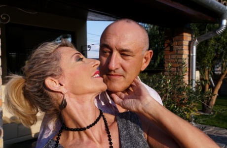 Classy older lady craves some afternoon delight with her partner