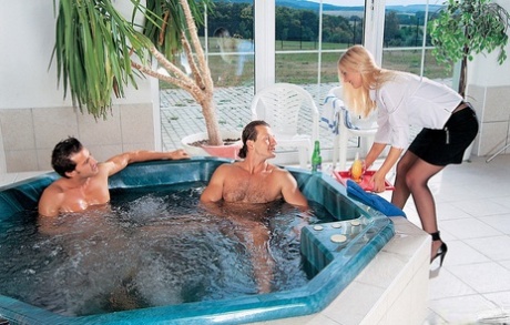 Beautiful blonde Viktorie gets double fucked by big dicks in a hot tub