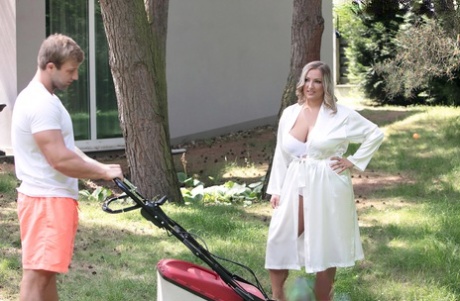 Blonde BBW Krystal Swift seduces a guy in hr robe and underthings