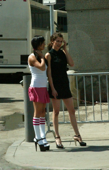 Wired Pussy performed by Mistress Hidest Sex Pictures