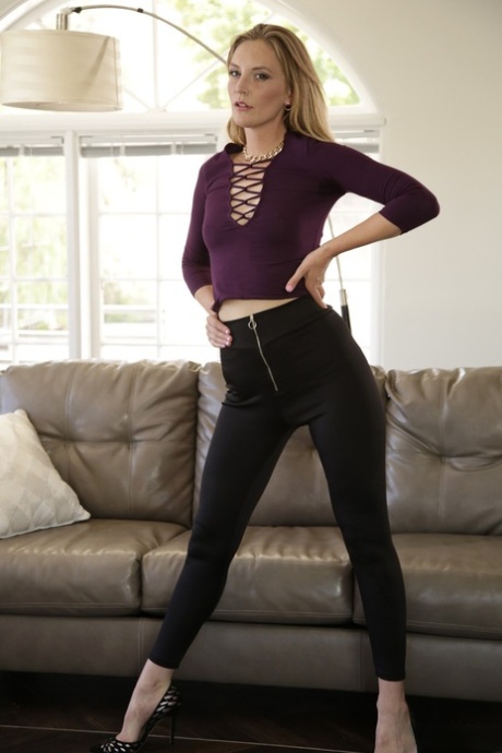 Blonde slim girl Mona Wales shows her nice ass, natural tits & tight pussy