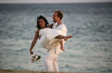 Latina bride Siena West sharing new hubby's dick with bestie Kelly Madison