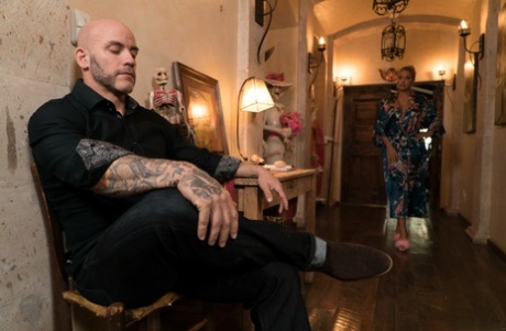 Guy gets amazing nuru massage from MILF Mercedes Carrera and Alexa Grace