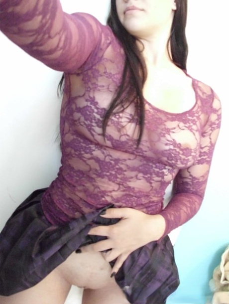 Geeky amateur babe rubs her big boobs and shows her monster ass in a solo